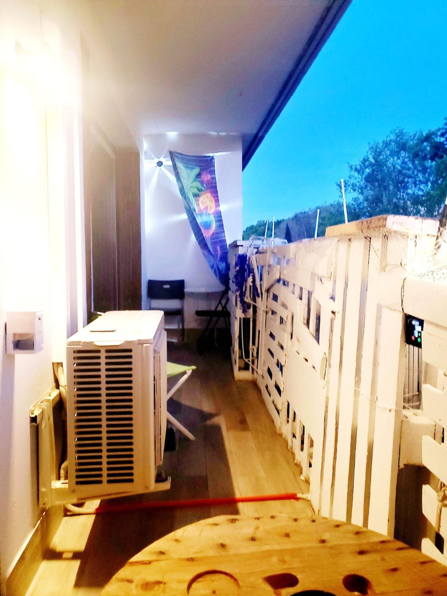 Air-Conditioned Residential Suite From 1 To 6 - Bathtubs In Rooms - Wifi - Kitchen - Laundry - Self-Arrival - Parking Avignon Buitenkant foto
