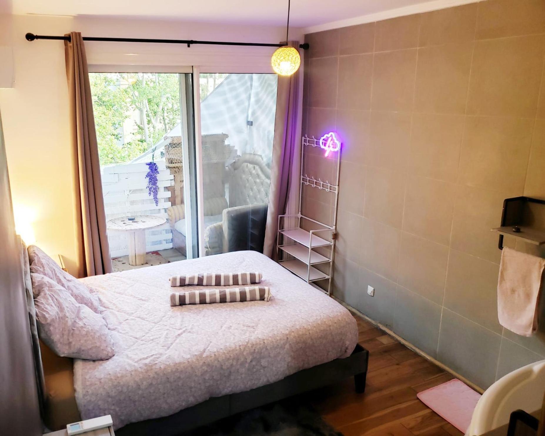Air-Conditioned Residential Suite From 1 To 6 - Bathtubs In Rooms - Wifi - Kitchen - Laundry - Self-Arrival - Parking Avignon Buitenkant foto