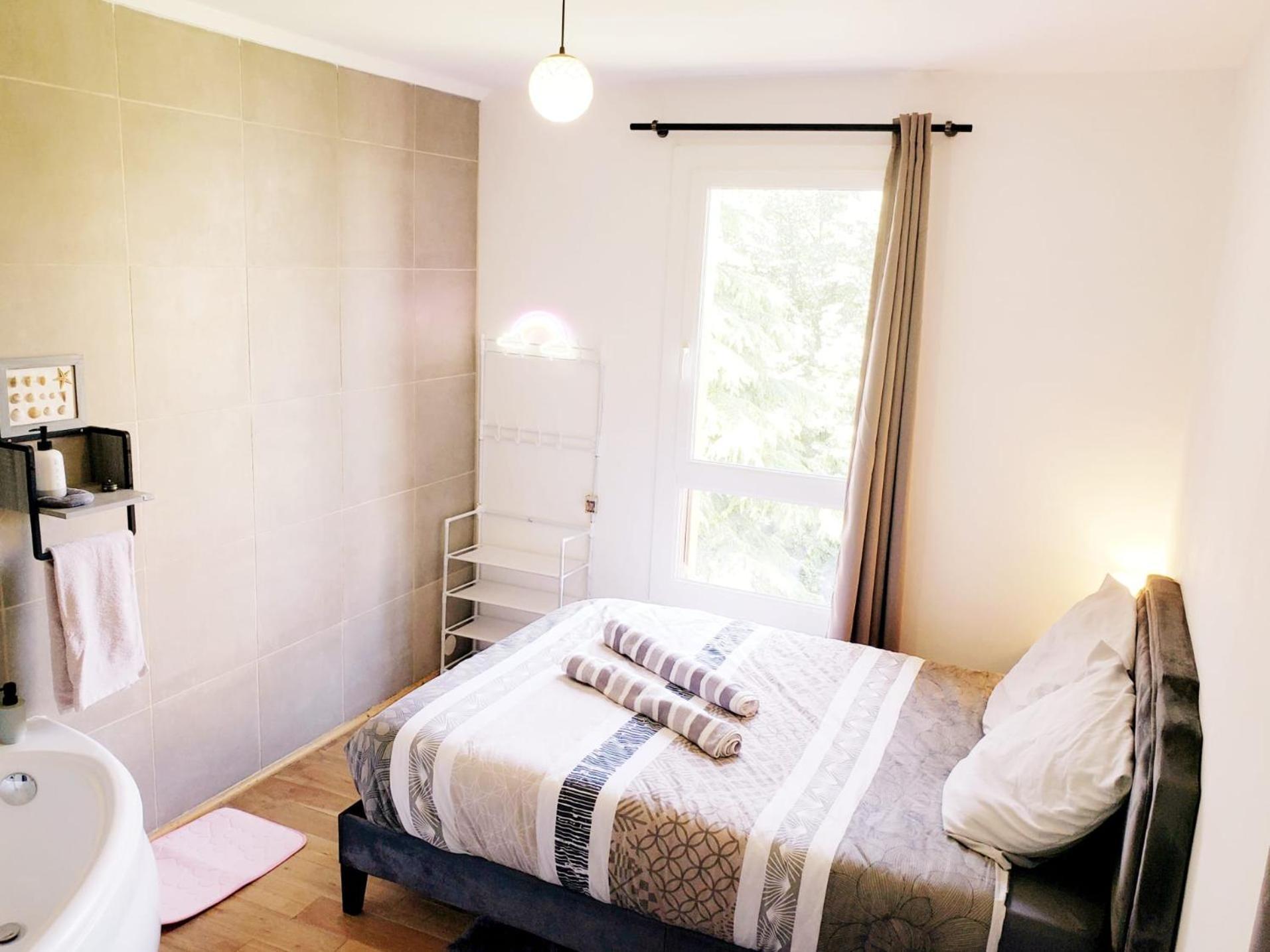 Air-Conditioned Residential Suite From 1 To 6 - Bathtubs In Rooms - Wifi - Kitchen - Laundry - Self-Arrival - Parking Avignon Buitenkant foto